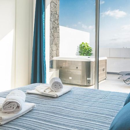 Monterey House Playa Blanca Vila Playa Blanca  Exterior foto